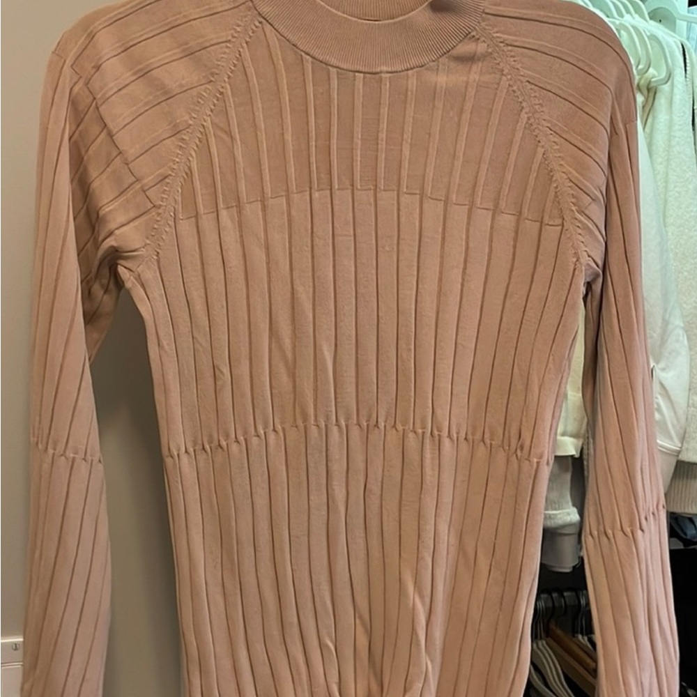 🛑 CLUB MONACO Ribbed Long Sleeve Sweater Blouse top